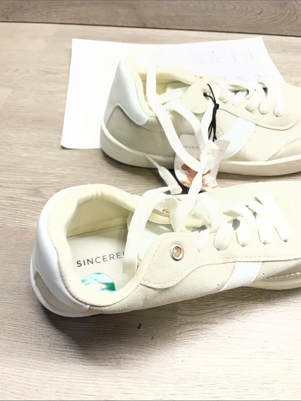 Sincerly Jules Cream Casual Low-Top Women's Sneakers #1100